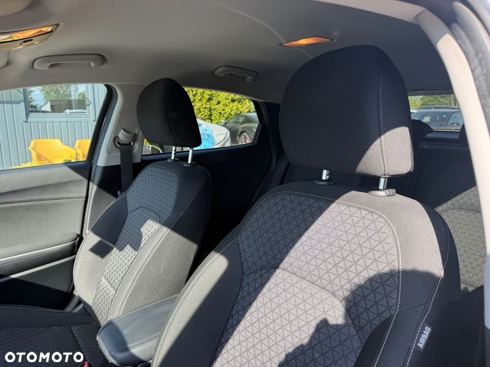 Kia XCeed - 19