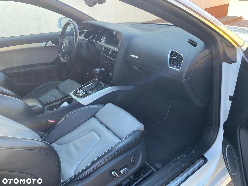 Audi A5 Coupé 3.0 TDI DPF quattro S tronic - 12