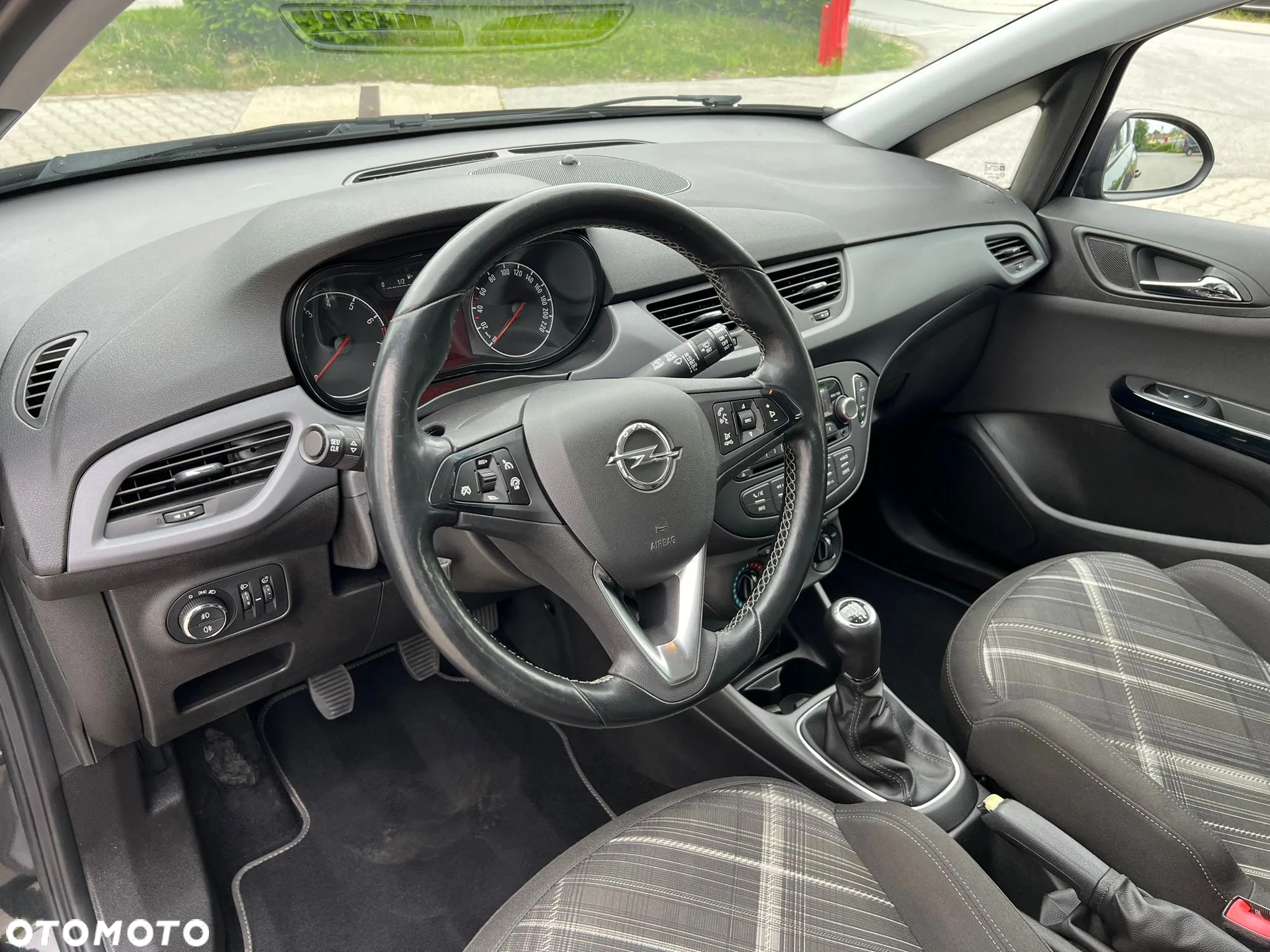 Opel Corsa 1.4 Color Edition - 8