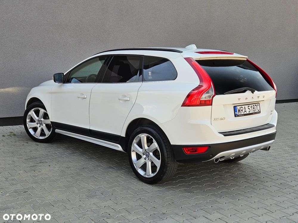 Volvo XC 60 D5 AWD Summum - 3
