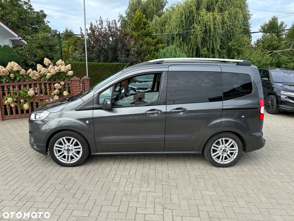 Ford Tourneo Courier - 5