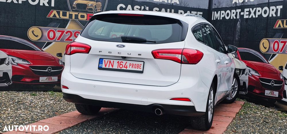 Ford Focus 1.5 EcoBlue Start-Stopp-System TITANIUM - 17