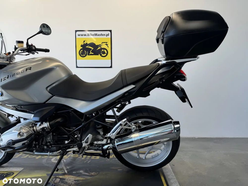 BMW R - 26