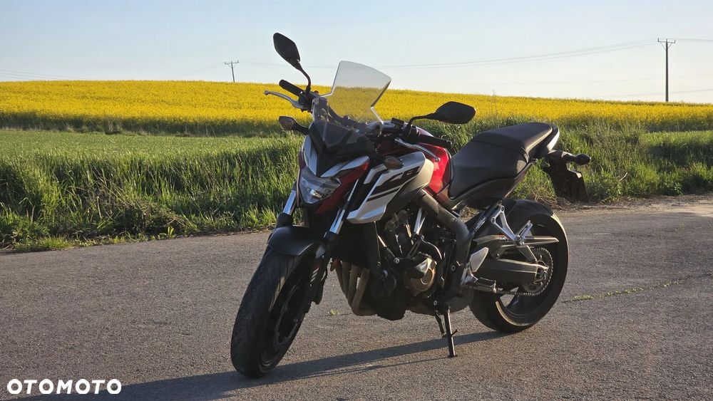 Honda CB - 1