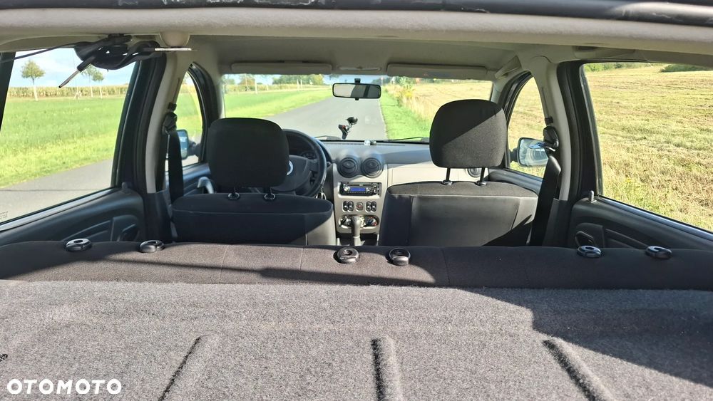 Dacia Sandero 1.2 16V Ambiance - 24