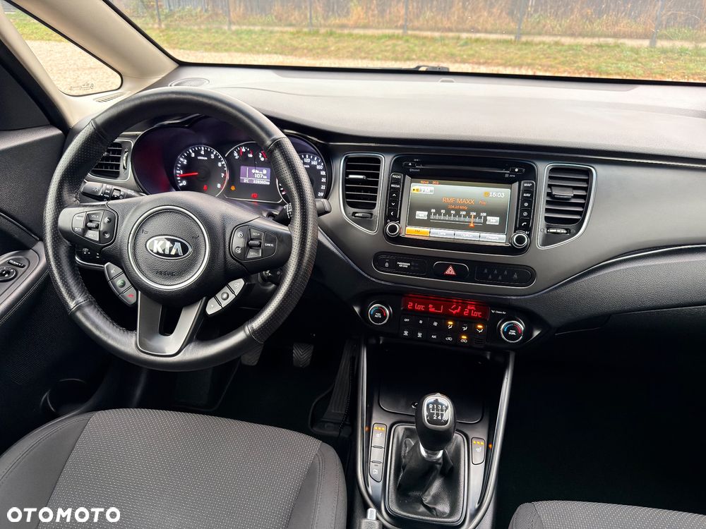 Kia Carens 1.6 GDI XL 7os - 29