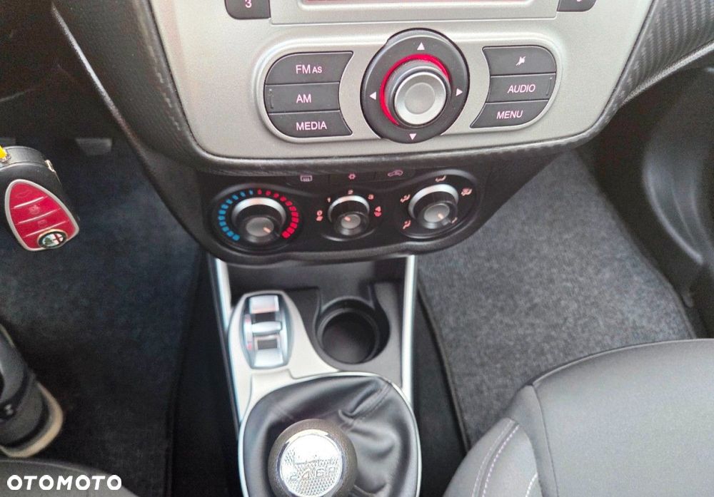 Alfa Romeo Mito - 18