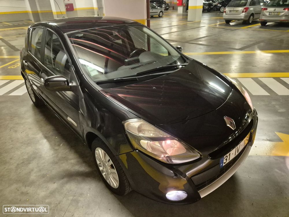 Renault Clio 1.2 16V Dynamique S - 8