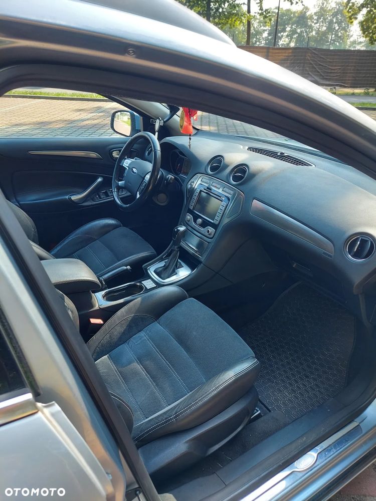 Ford Mondeo - 19