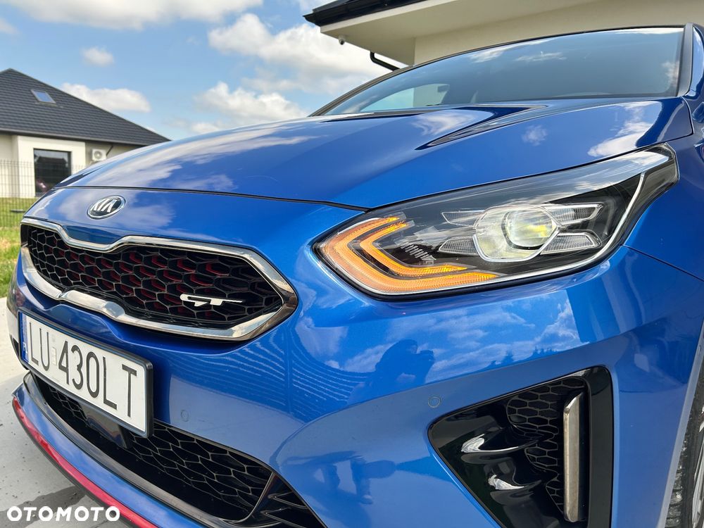 Kia ProCeed 1.6 T-GDI GT DCT - 12