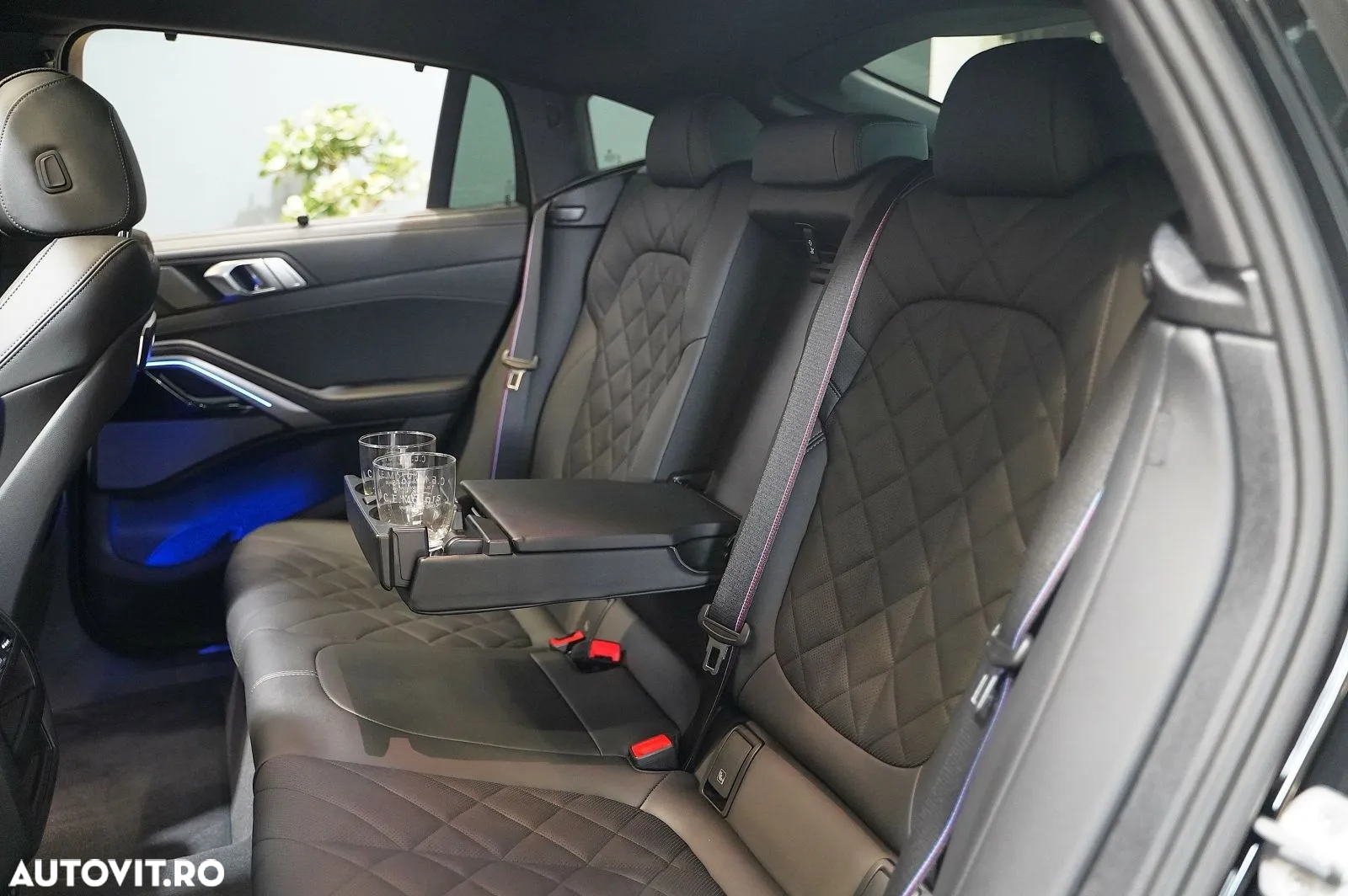 BMW X6 xDrive40i - 14