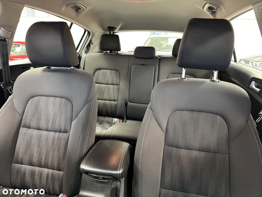 Kia Sportage 1.6 GDI M 2WD - 18