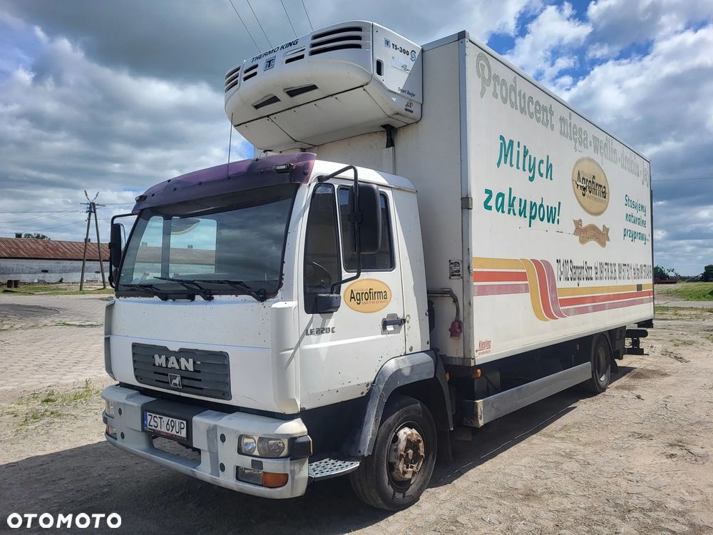 MAN LE220C - 2