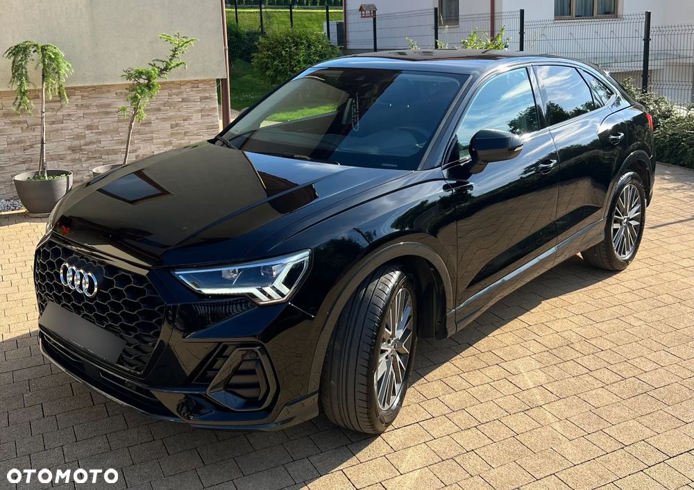 Audi Q3 35 TFSI S tronic - 1