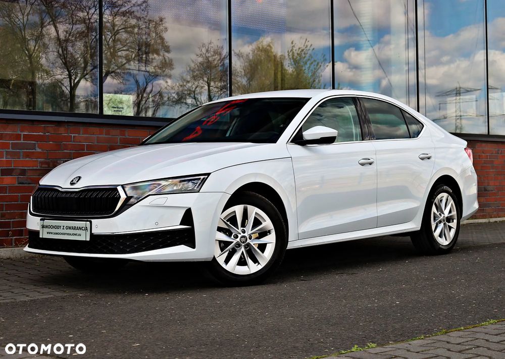 Skoda Octavia 2.0 TDI Selection DSG - 4