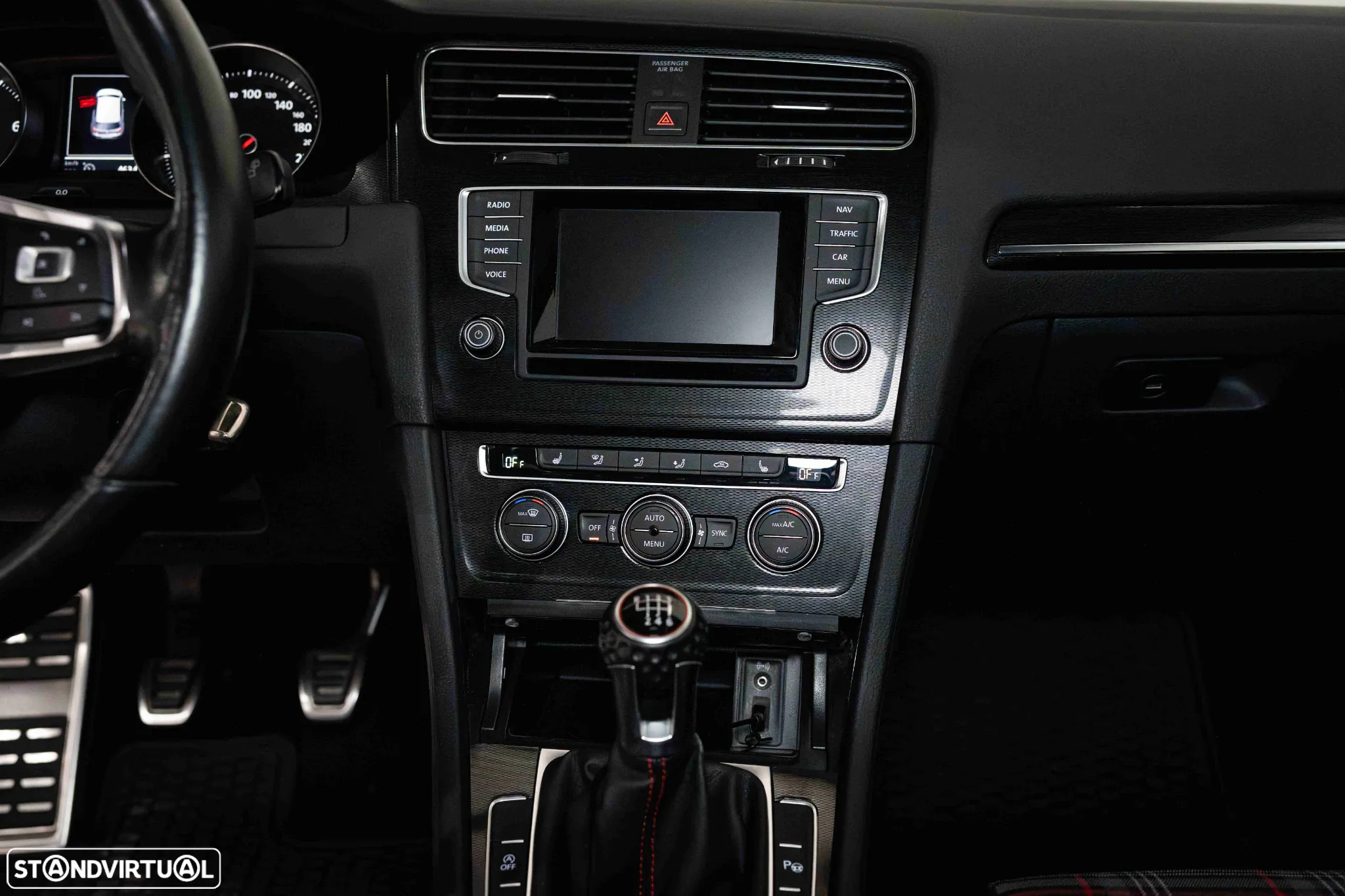 VW Golf 2.0 TSi GTi Performance - 37