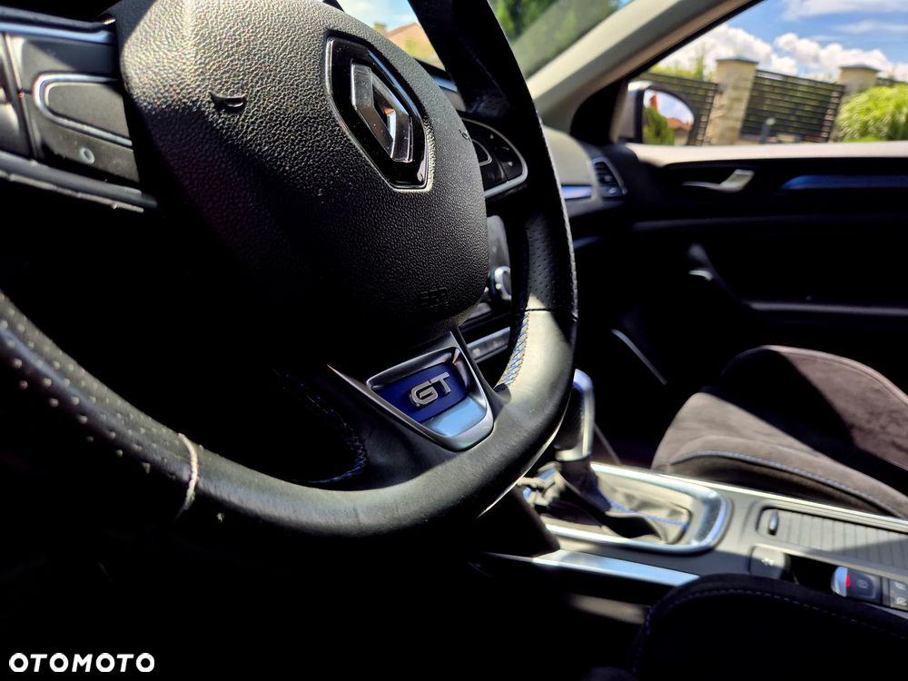 Renault Megane ENERGY TCe 205 EDC GT - 19