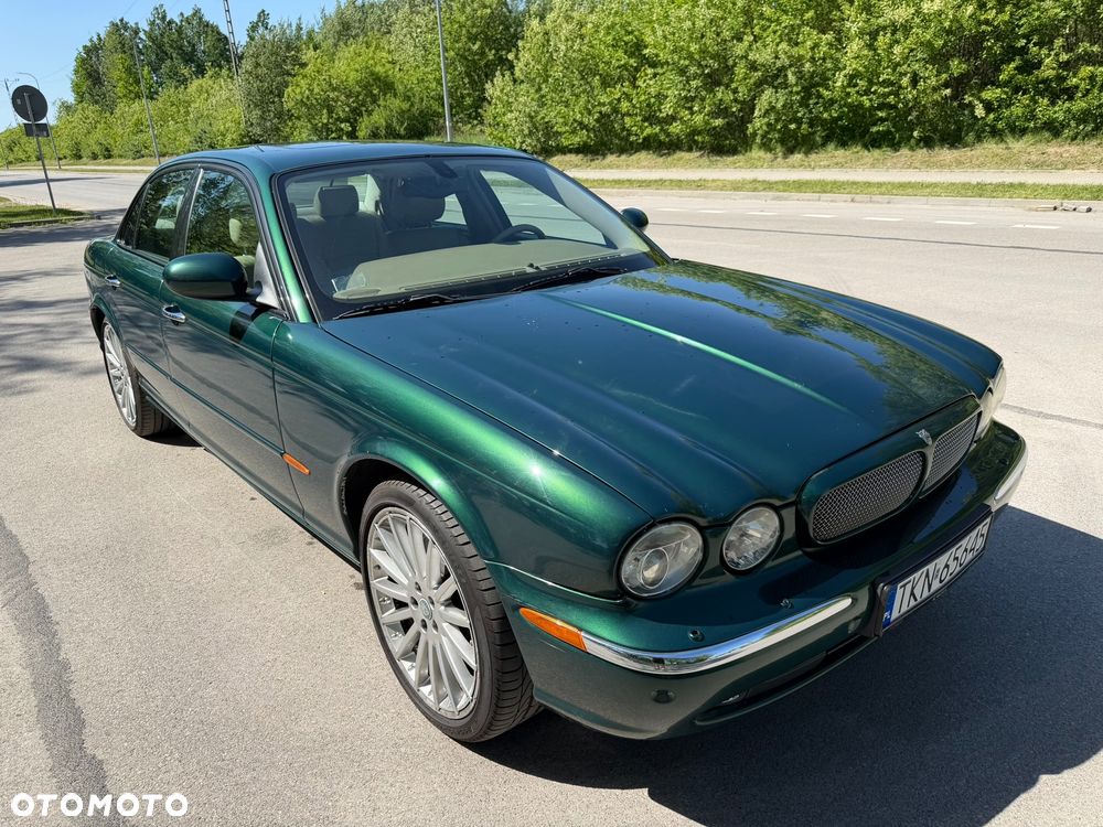 Jaguar XJR 4.2 - 2