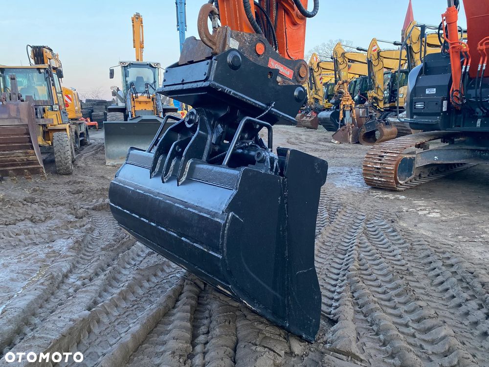 Hitachi ZX225USLC-5, 2013 ROK, KRÓTKI TYŁ, PODWOZIE 80% DOBRE, Z NIEMIEC - 29