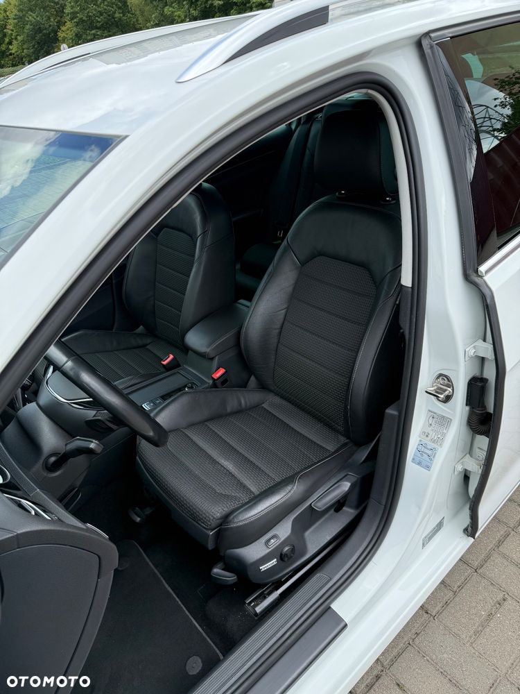 Volkswagen Golf 1.6 TDI BMT Highline DSG - 11