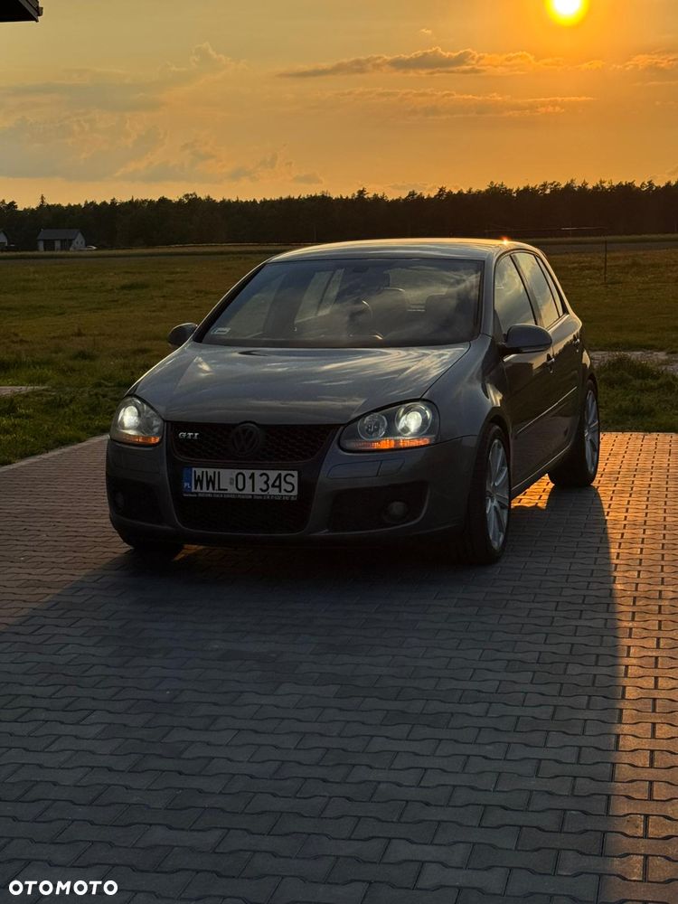 Volkswagen Golf 2.0 TSI GTI - 3