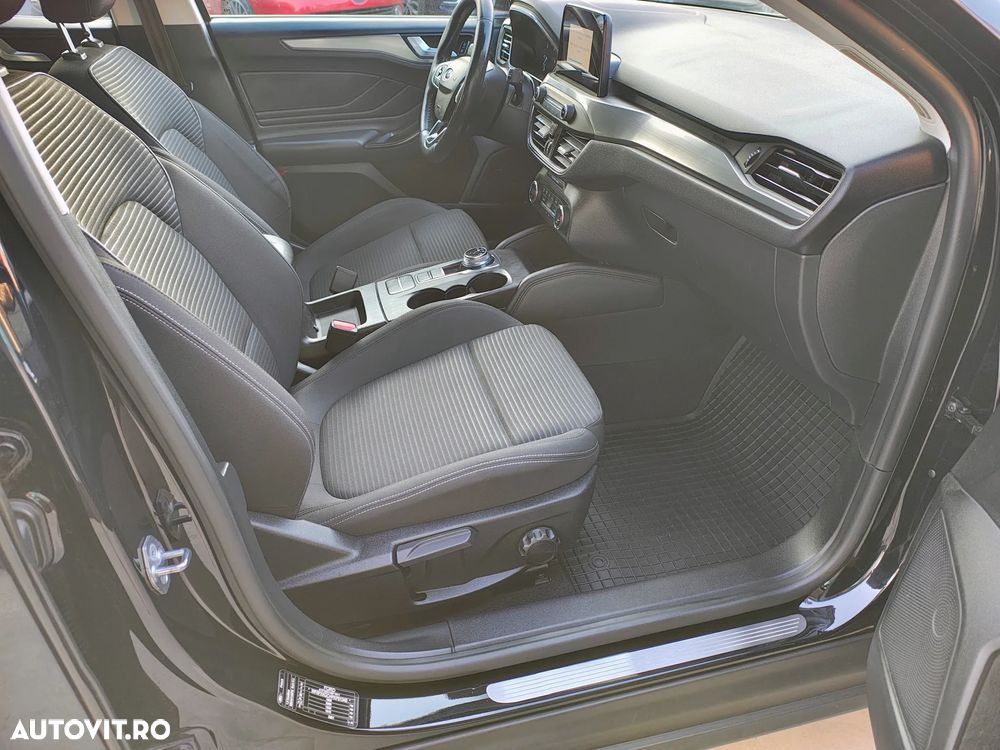 Ford Focus 1.5 EcoBlue Start-Stopp-System Aut. TITANIUM DESIGN - 17