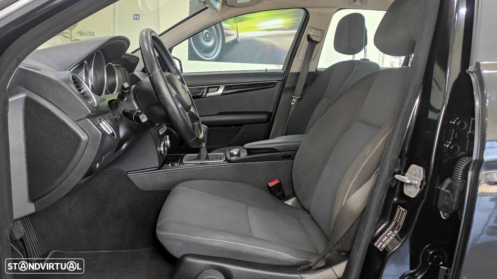 Mercedes-Benz C 220 CDi Avantgarde BlueEfficiency - 17