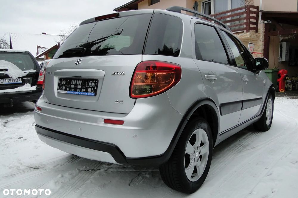 Suzuki SX4 - 4