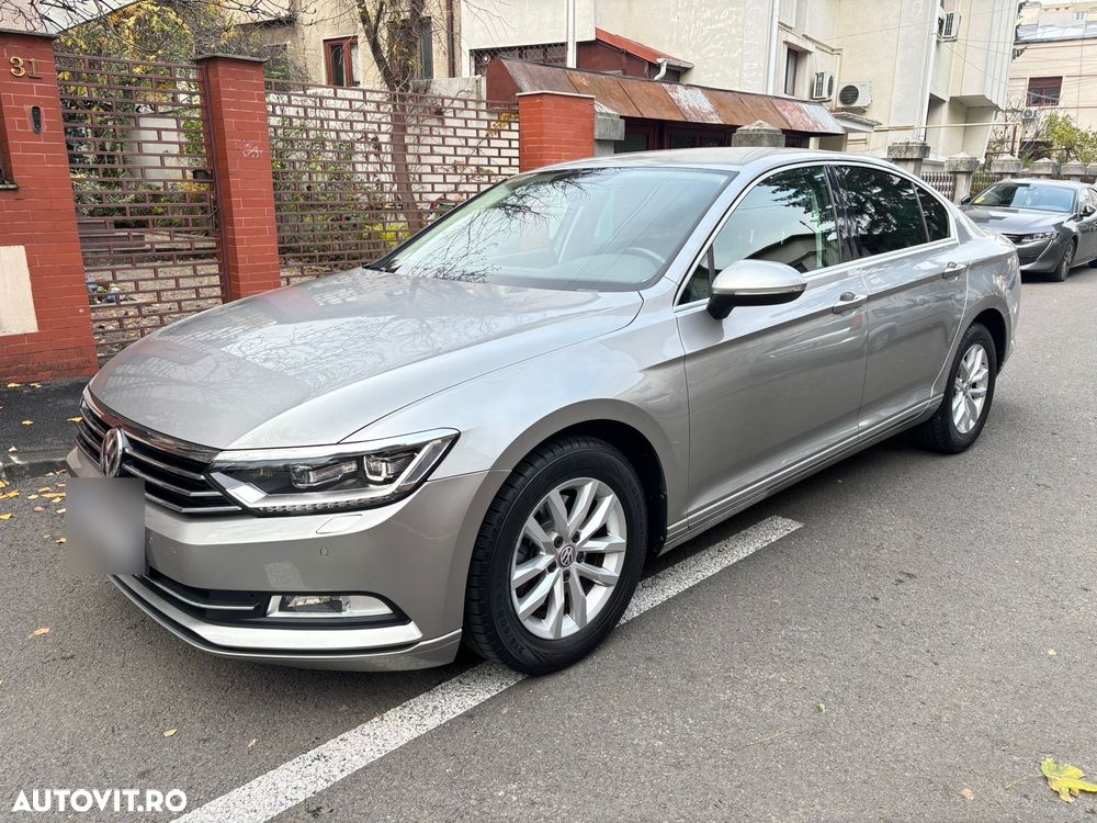 Volkswagen Passat 2.0 TDI DSG Highline - 1