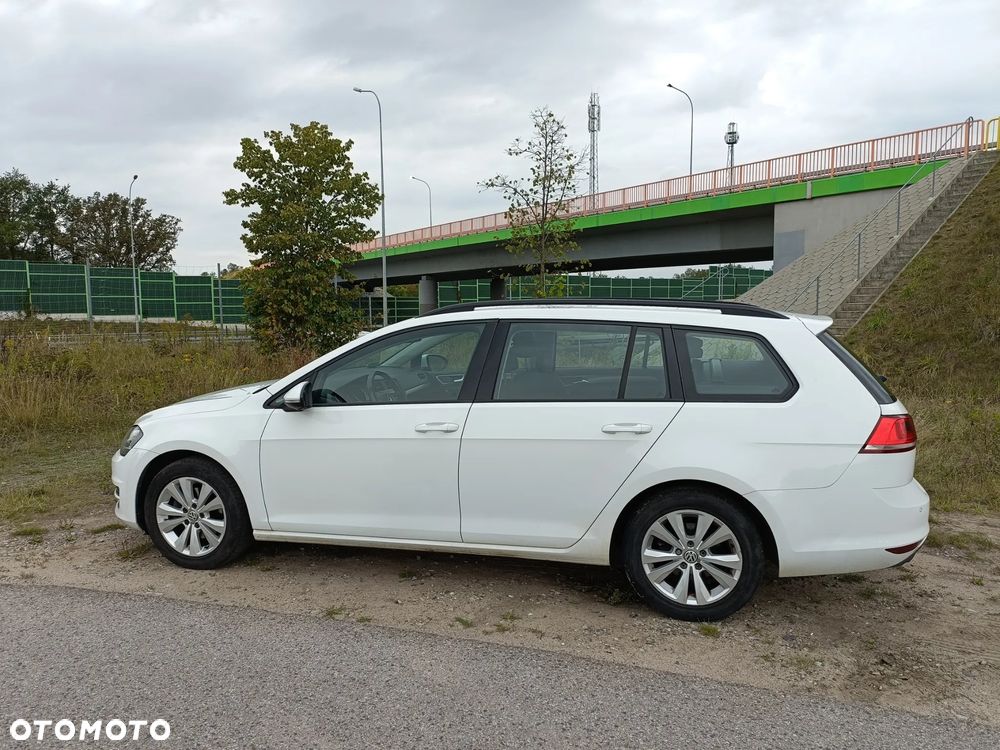 Volkswagen Golf 1.4 TSI BMT Comfortline - 3