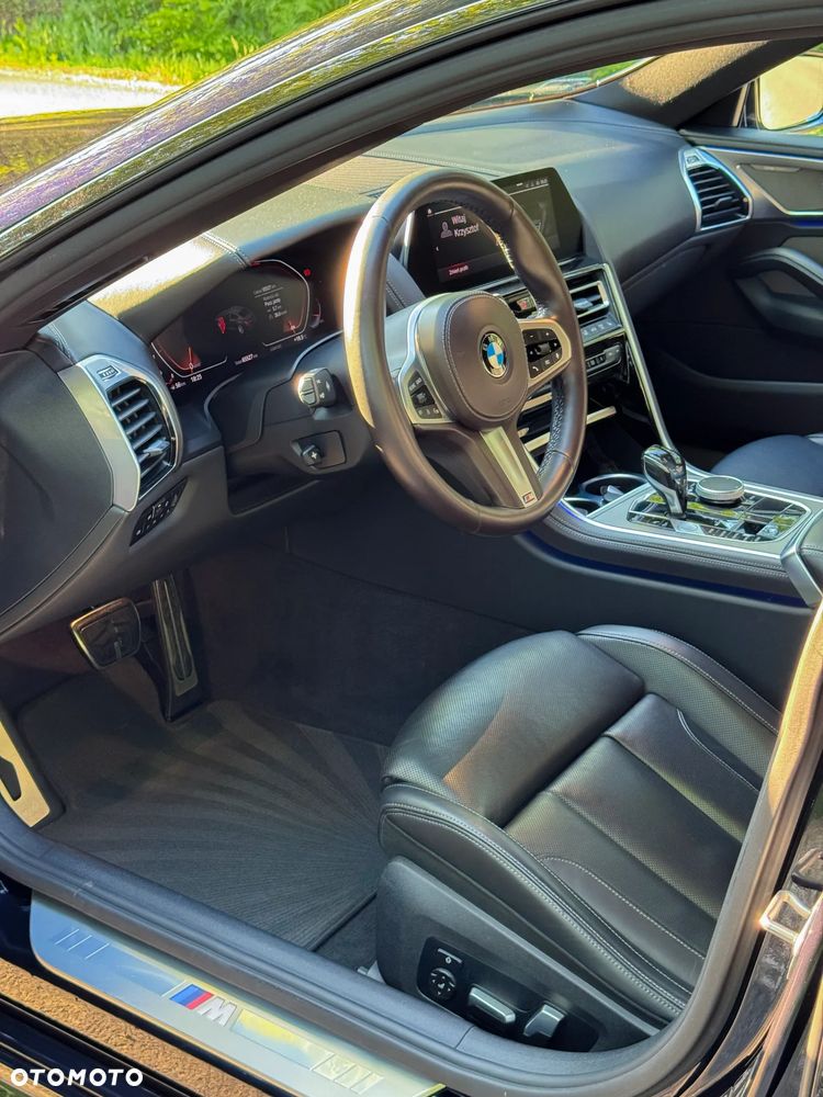 BMW Seria 8 840i xDrive - 11
