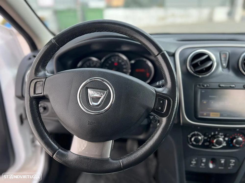 Dacia Sandero 0.9 TCe Stepway - 11