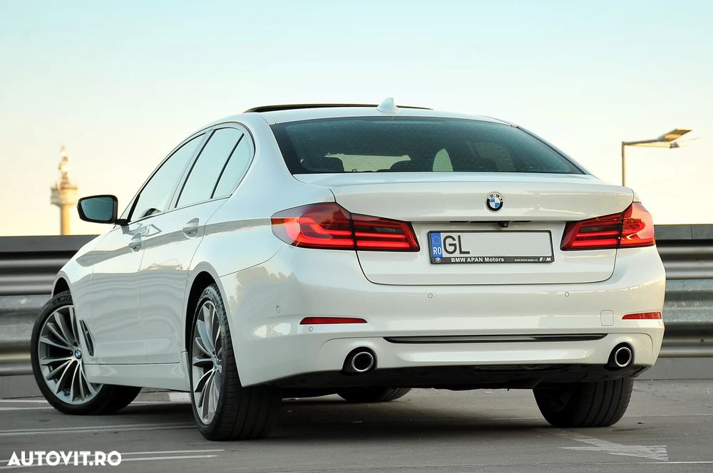 BMW Seria 5 520d AT - 2
