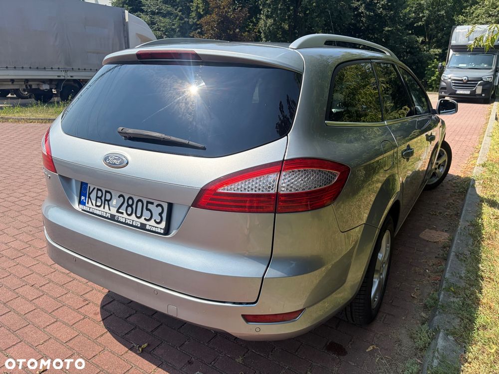 Ford Mondeo 2.0 Viva Titanium - 4