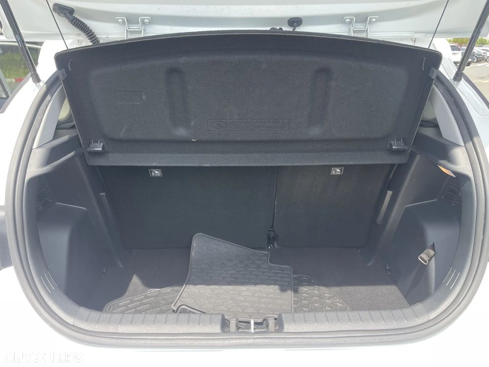 Hyundai i20 - 31