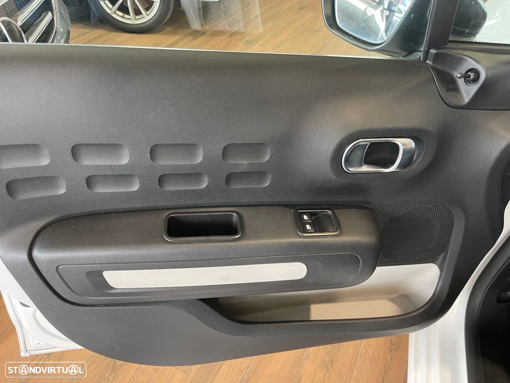 Citroën C3 1.2 PureTech Live - 14