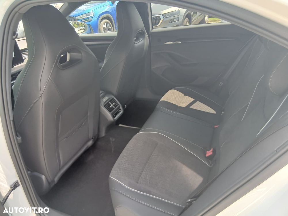 Skoda Superb 2.0 TSI 265 CP 4x4 DSG Sportline - 19
