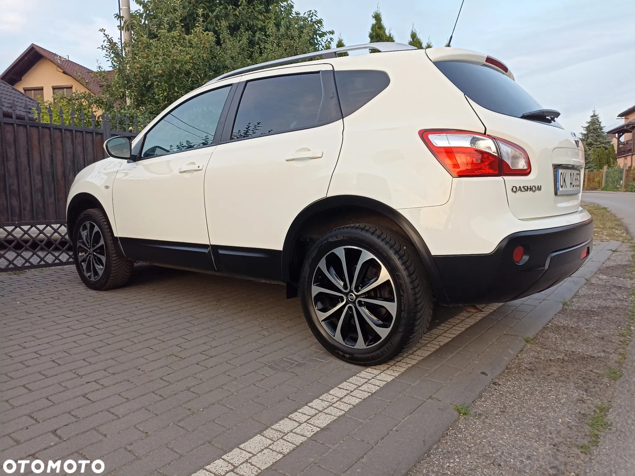 Nissan Qashqai 2.0 tekna - 14