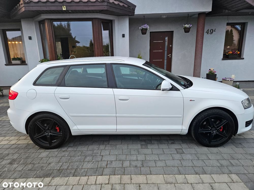 Audi A3 Sportback - 6