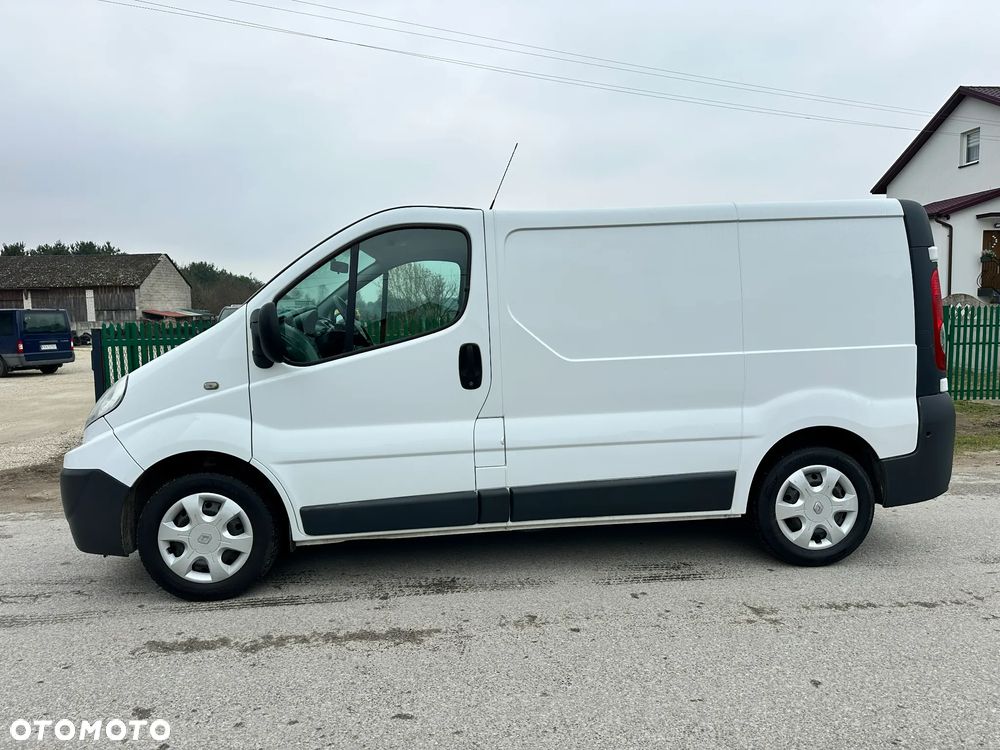 Renault Trafic - 2