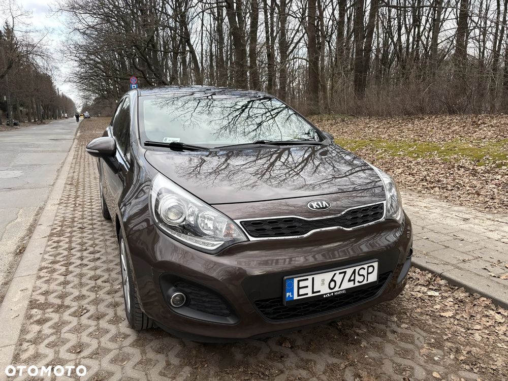 Kia Rio 1.4 L - 1