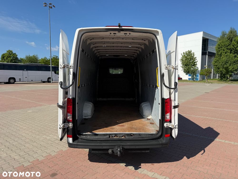 Volkswagen CRAFTER  MAXI - 8