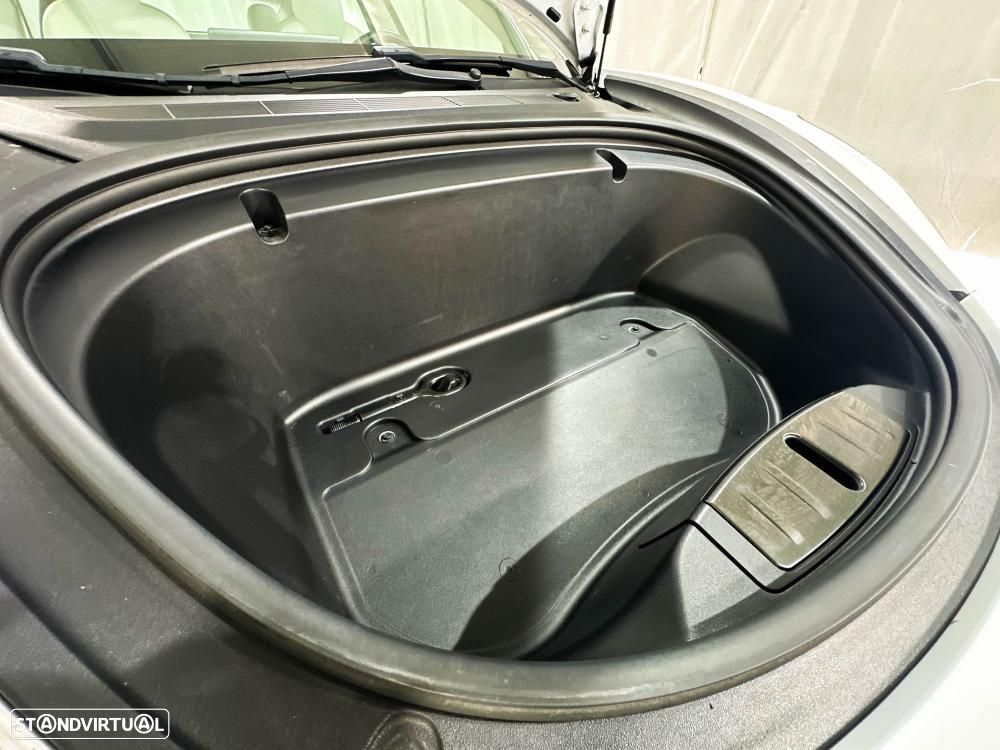 Tesla Model 3 Long-Range Dual Motor AWD - 59