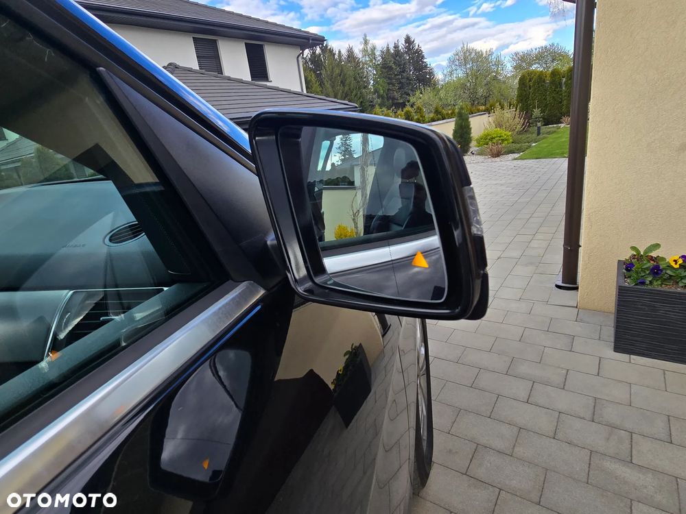 Mercedes-Benz ML - 26