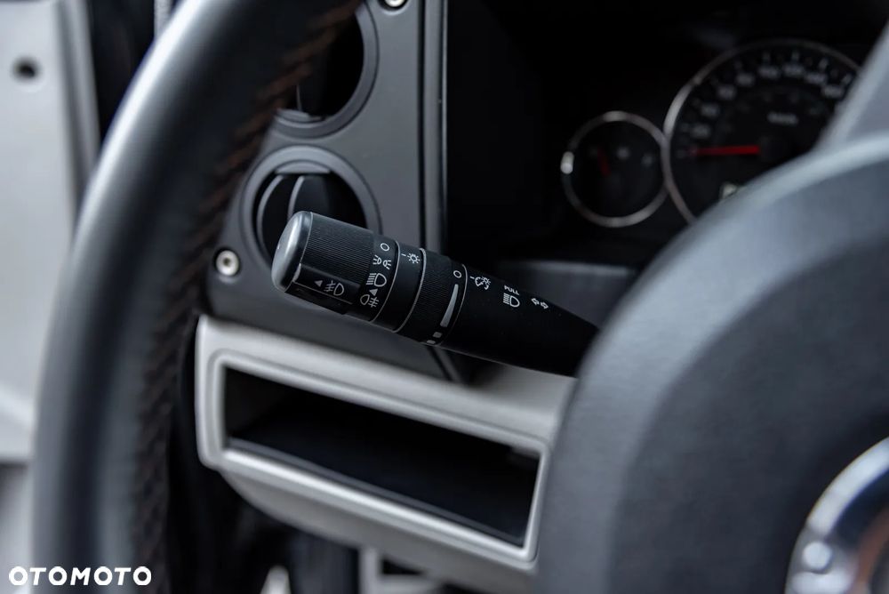 Jeep Commander 3.0 CRD DPF Automatik Limited - 32