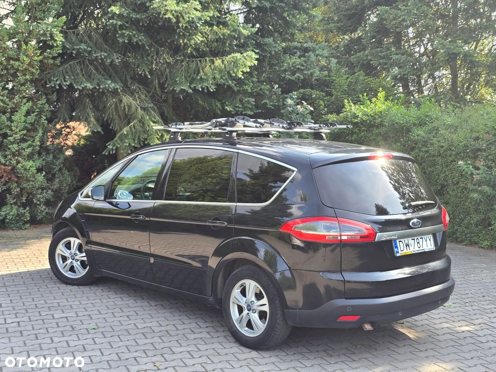 Ford S-Max 2.0 TDCi DPF Titanium - 4