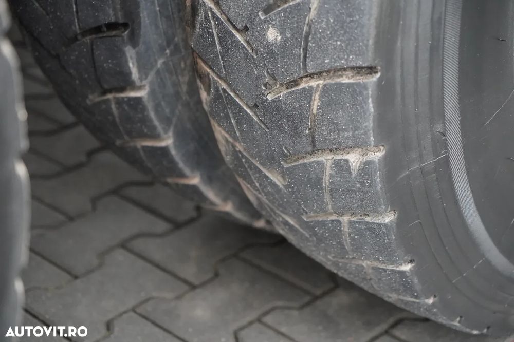 Astra VEICOLI 84 44 / POMPA BETONIERĂ / 8X4 / BETONIERĂ 9 M3 + POMPA CIFA MAGNUM MK 28.4 L / RADIOCOMANDĂ / TEST UDT NOU - 26