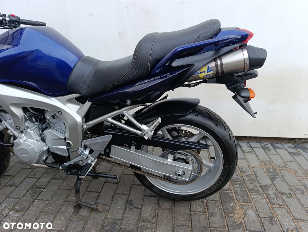 Yamaha FZS - 15