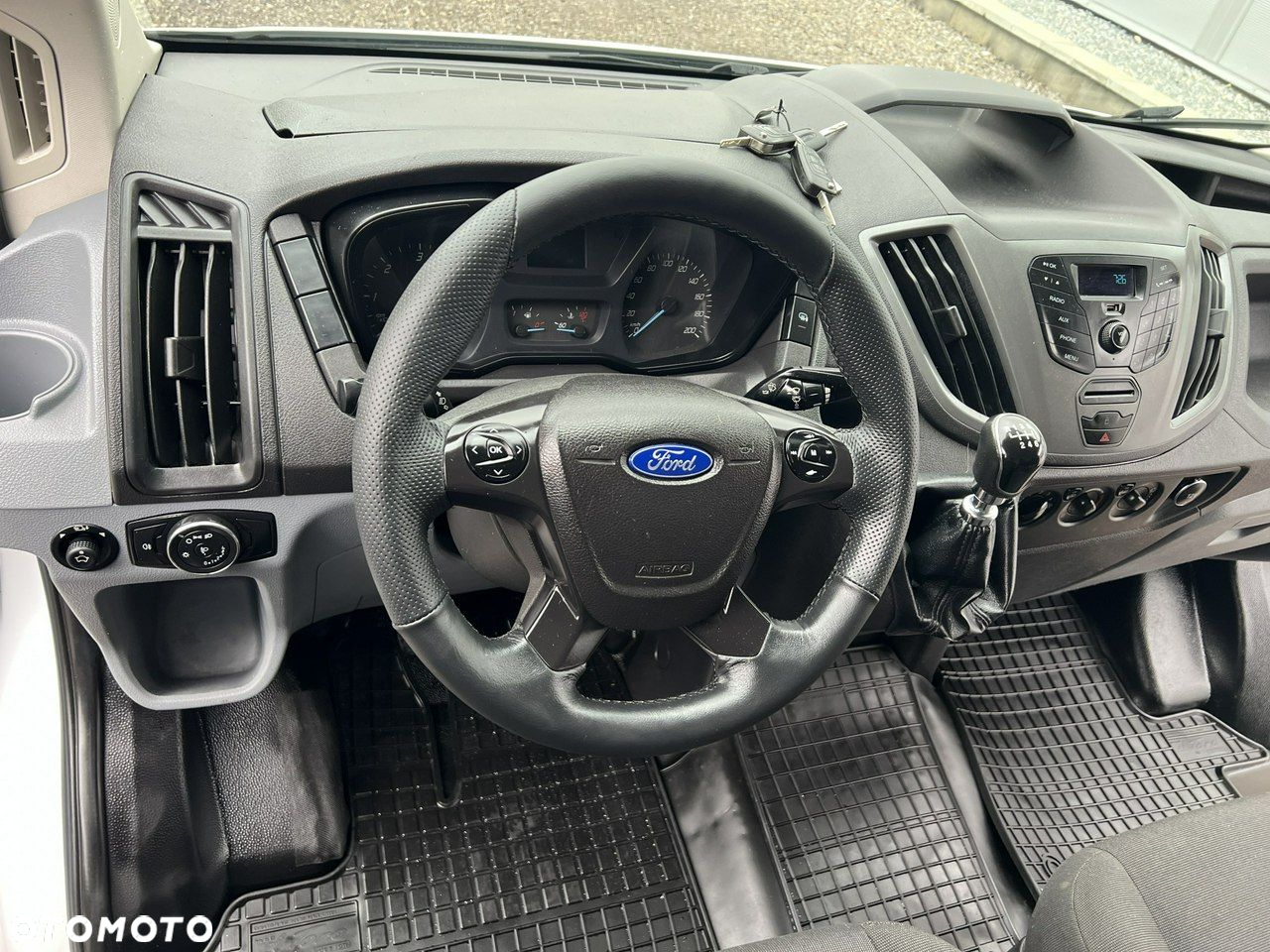 Ford Transit - 11