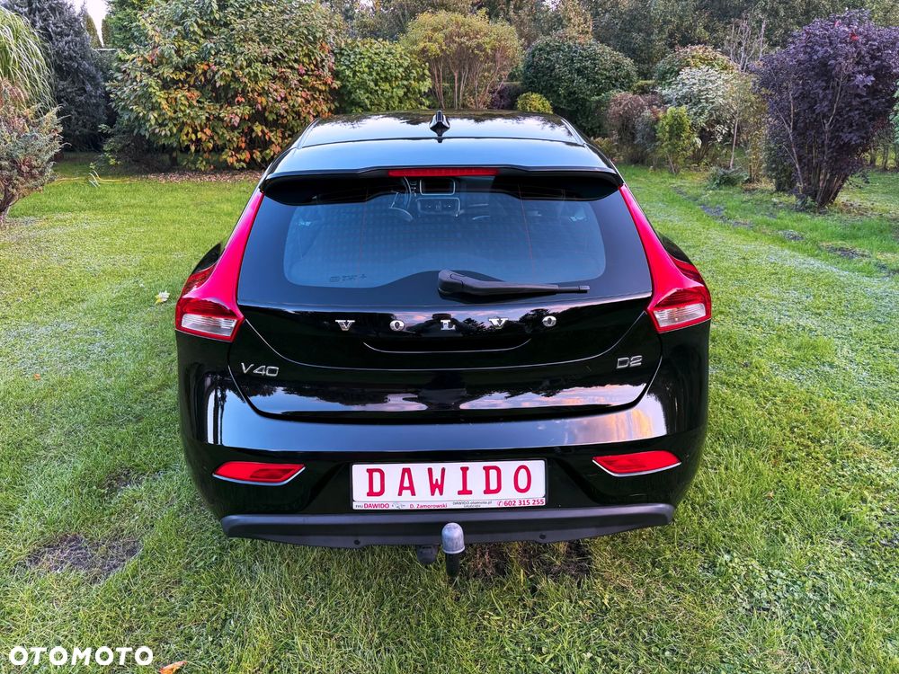 Volvo V40 D2 Drive-E Momentum - 22